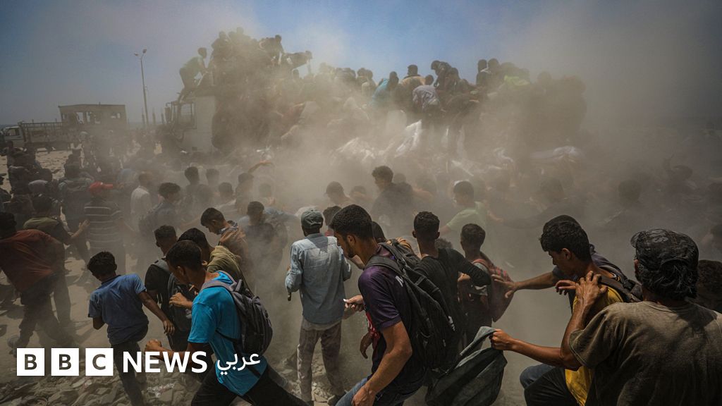 بريطانيا "تضغط على ترامب لإنهاء المعاناة في غزة"، و14 وفاة جديدة جرّاء "المجاعة وسوء التغذية" بينهم طفلان