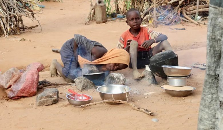 طوارئ بحري: توقف التكايا سيسهم في ارتفاع معدلات الجوع وسط الأطفال والنساء وكبار السن