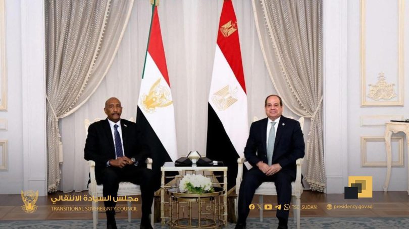 البرهان والسيسي يبحثان آفاق تعزيز التعاون المشترك بين البلدين