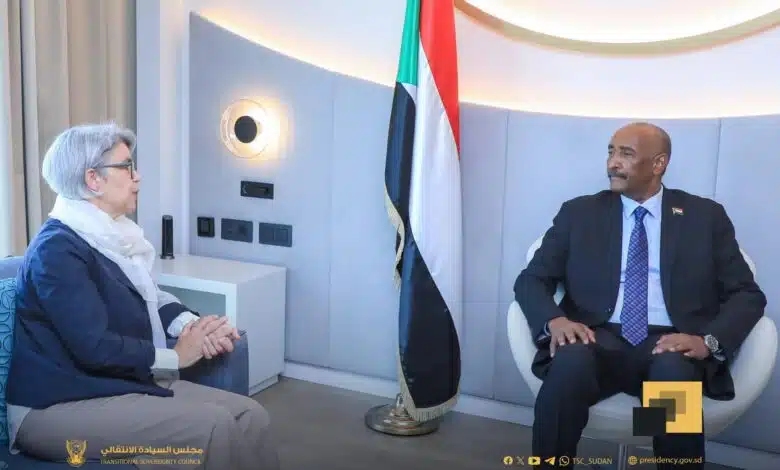 محادثات في إسبانيا.. ماذا طلبت مبعوثة الاتحاد الأوروبي من البرهان؟