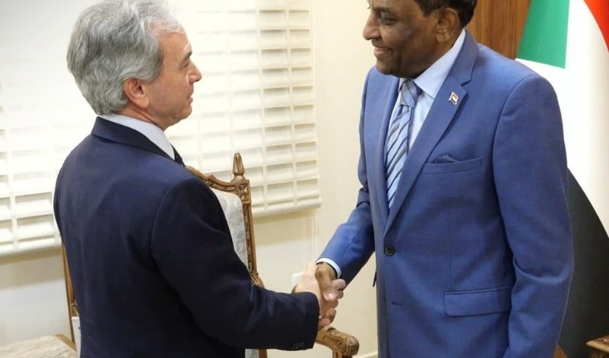 السودان يحذر من كارثة إنسانية بمدينة الفاشر