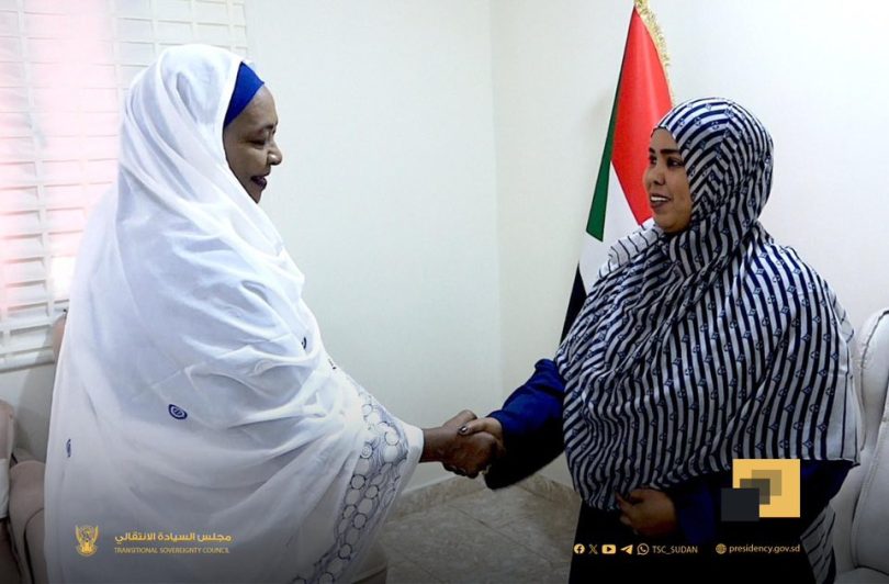 عضو مجلس السيادة د.نوارة تلتقي وكيلة وزارة الشباب والرياضة