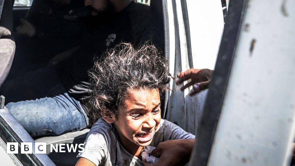 قتلى وجرحى خلال غارات إسرائيلية بالقرب من نقطة طبية لعلاج الأطفال