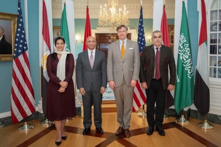 رباعية واشنطن”.. ثقل “جيو سياسي” يضعفه تعارض الأجندات
