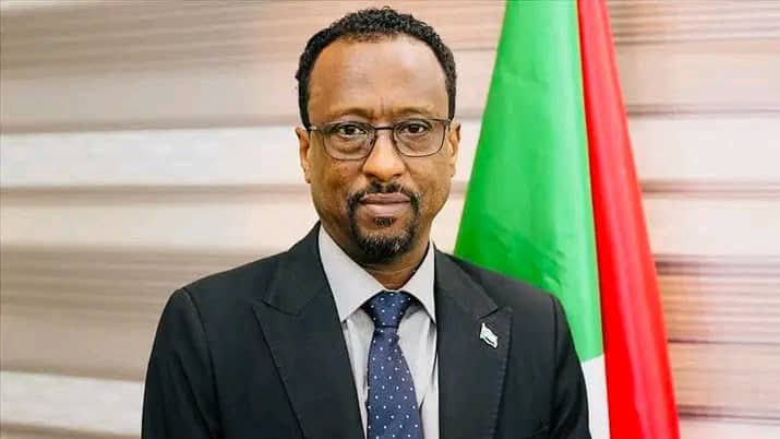 خالد الإعيسر: تجديد الثقة تكليف ومسؤولية وطنية