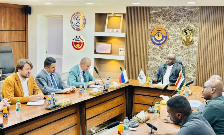 وفد روسي يفتح بوابة استثمارات التعدين في السودان من جديد