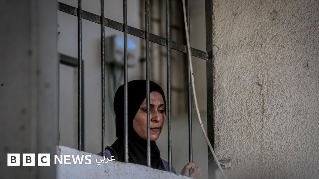 الأطفال الخدج "يواجهون خطر الموت" في مستشفى الشفاء بغزة بعد انقطاع الكهرباء، واستمرار محادثات الهدنة
