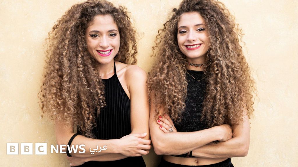 كيف يفسر العلم التشابه المذهل في سلوكيات توائم لا يعيشون مع بعضهم؟