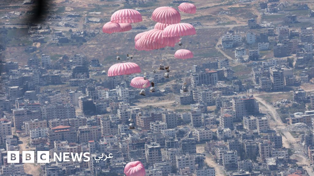 الجيش الإسرائيلي يعلن السماح باستئناف إسقاط المساعدات جواً على غزة، و"هدنة إنسانية" محدودة