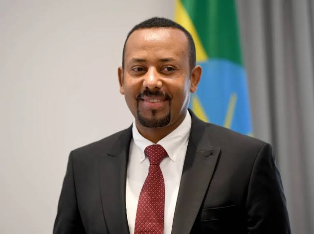 أكد استعداده للتفاوض.. رئيس الوزراء الإثيوبي يدعو مصر والسودان لتدشين سد النهضة