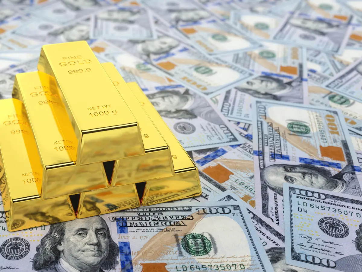 الفوضى تضرب أسعار الدولار والذهب في السودان