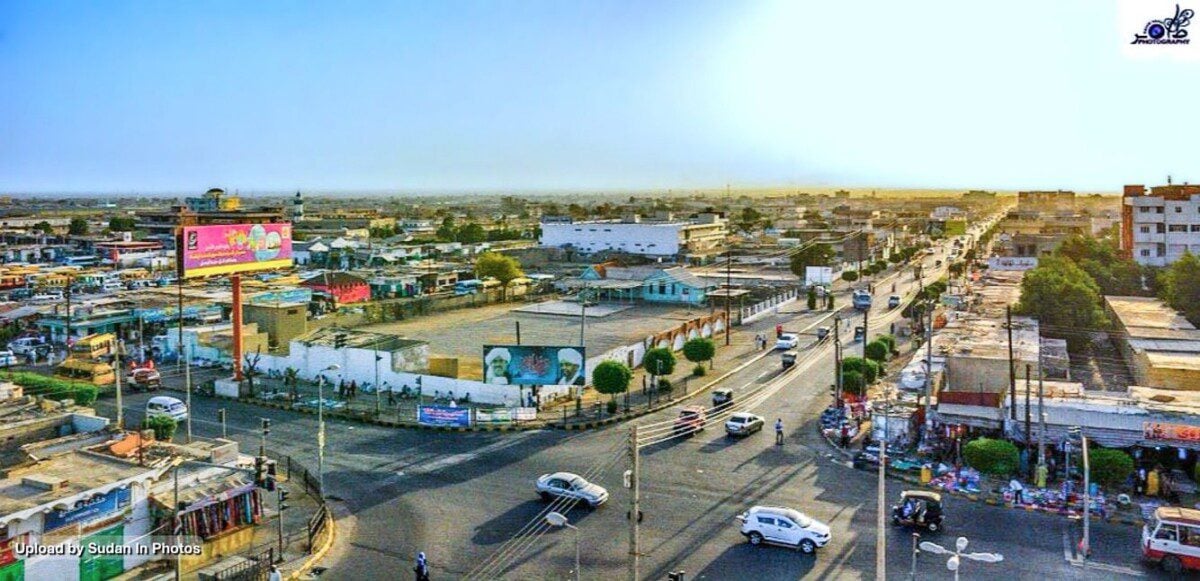 انفجار مستودع وسط حي سكني في بورتسودان (فيديو)