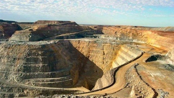 ترشيح نور الدائم طه لمنصب وزير المعادن