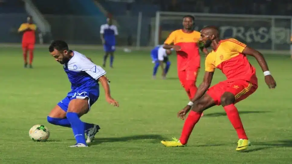 كأس السودان في مهب الريح.. المريخ يراوغ والهلال يترقب