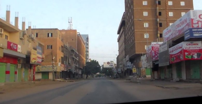 شاهد بالفيديو.. تجار شارع “الحرية” بالخرطوم يستعدون لفتح محلاتهم التجارية بعد اكتمال الترتيبات وبدء وصول البضائع وأكثر من 80 تاجراً يعلنون جاهزيتهم للإفتتاح بعد أيام قليلة