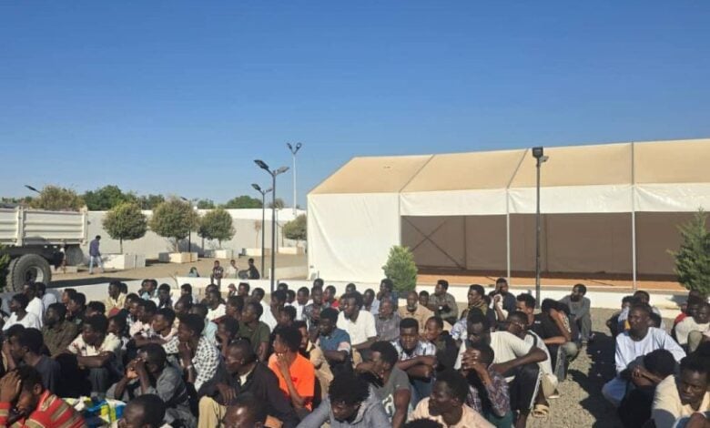 السلطات الليبية تعلن ترحيل 700 شخص يحملون الجنسية السودانية
