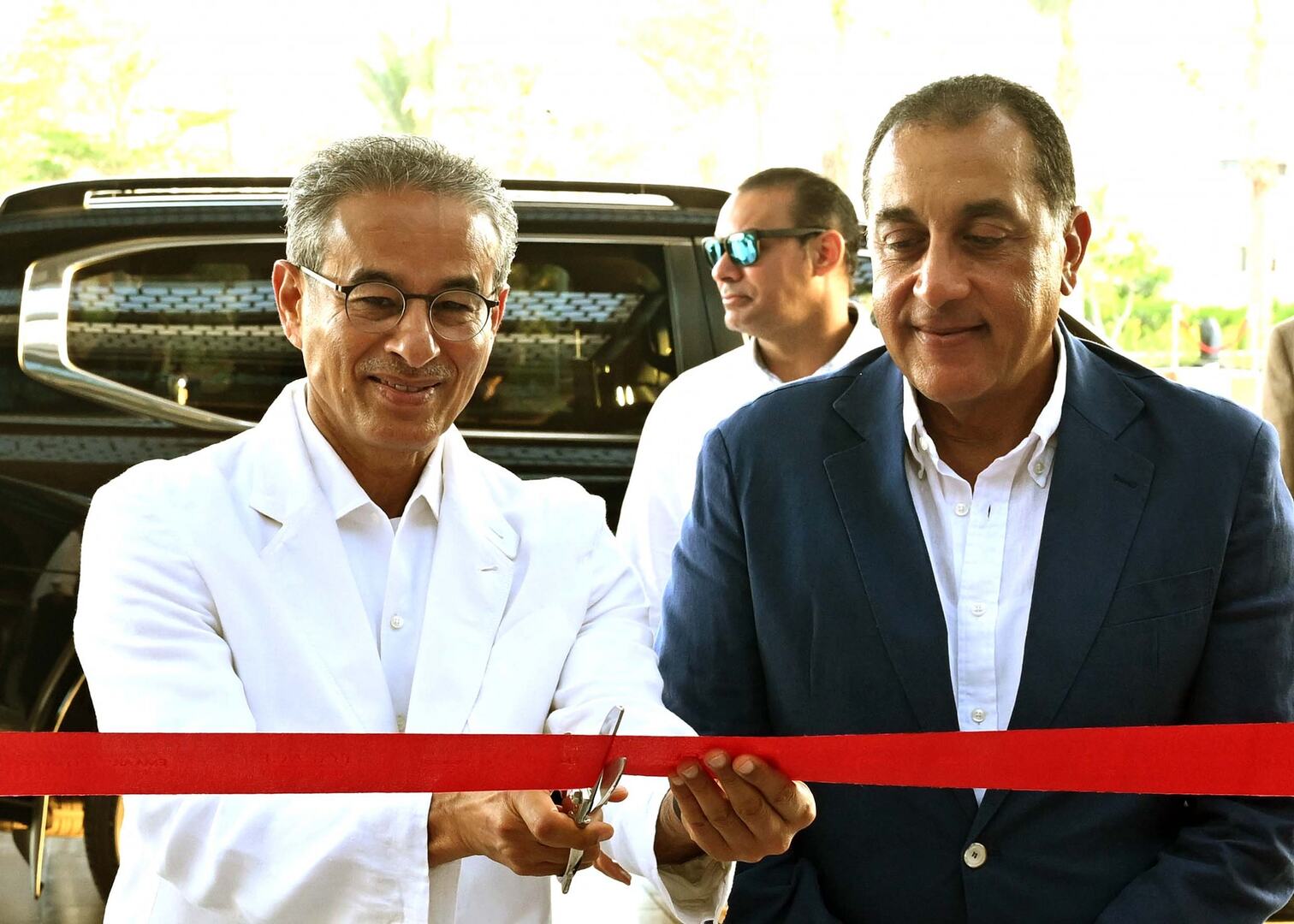 ملياردير إماراتي يتحدث عن أفضل مشروع مصري على وجه الأرض