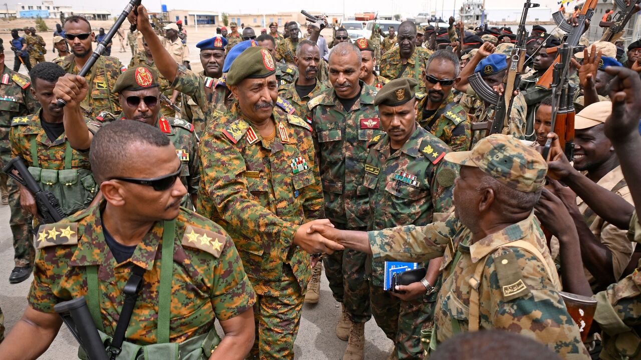 إعادة بناء الجيش السوداني ..  بين آمال الثورة ومصالح الإسلاميين