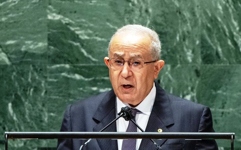 رمطان لعمامرة يحذر: السودان لا يحتمل يومًا آخر من الحرب