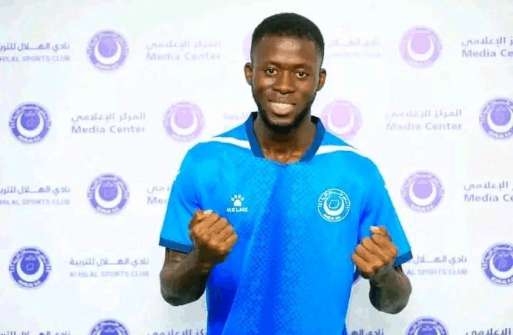 عزام التنزاني يكشف حقيقة الاتفاق مع الهلال بشأن المصطفى