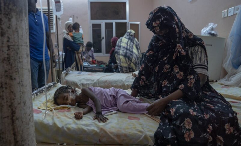جرعة تطعيم تودي بحياة (3) أطفال بالخرطوم ووزارة الصحة تفتح تحقيقًا