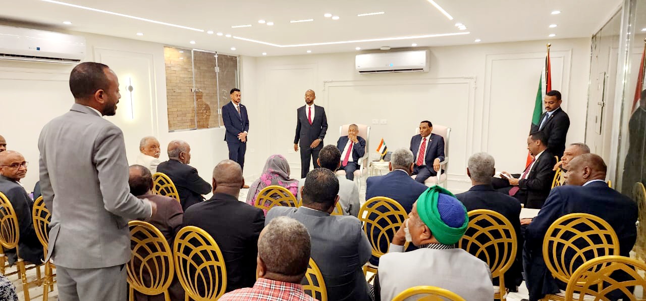 د. كامل إدريس يحسم الجدل حول تعيين وزير الثروة الحيوانية ويكشف عن طابور خامس داخل أجهزة الدولة