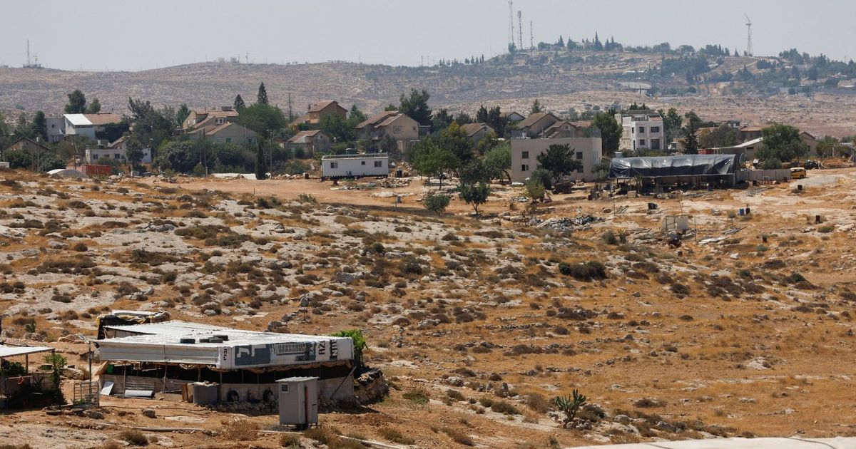 إسرائيل توافق على مخطط E1 الاستيطاني بالضفة.. وسموتريتش: الدولة الفلسطينية تمحى