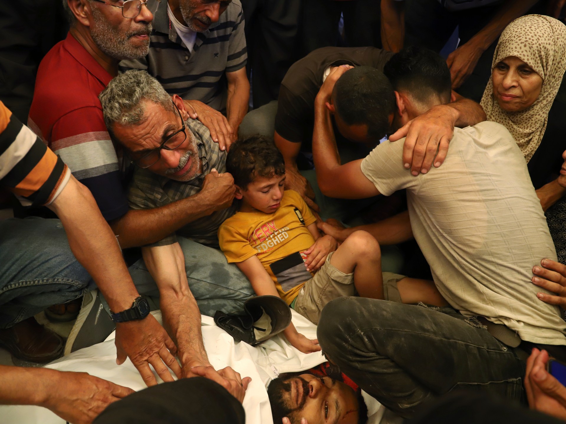 22 شهيدا منذ الفجر بغارات إسرائيلية على قطاع غزة
