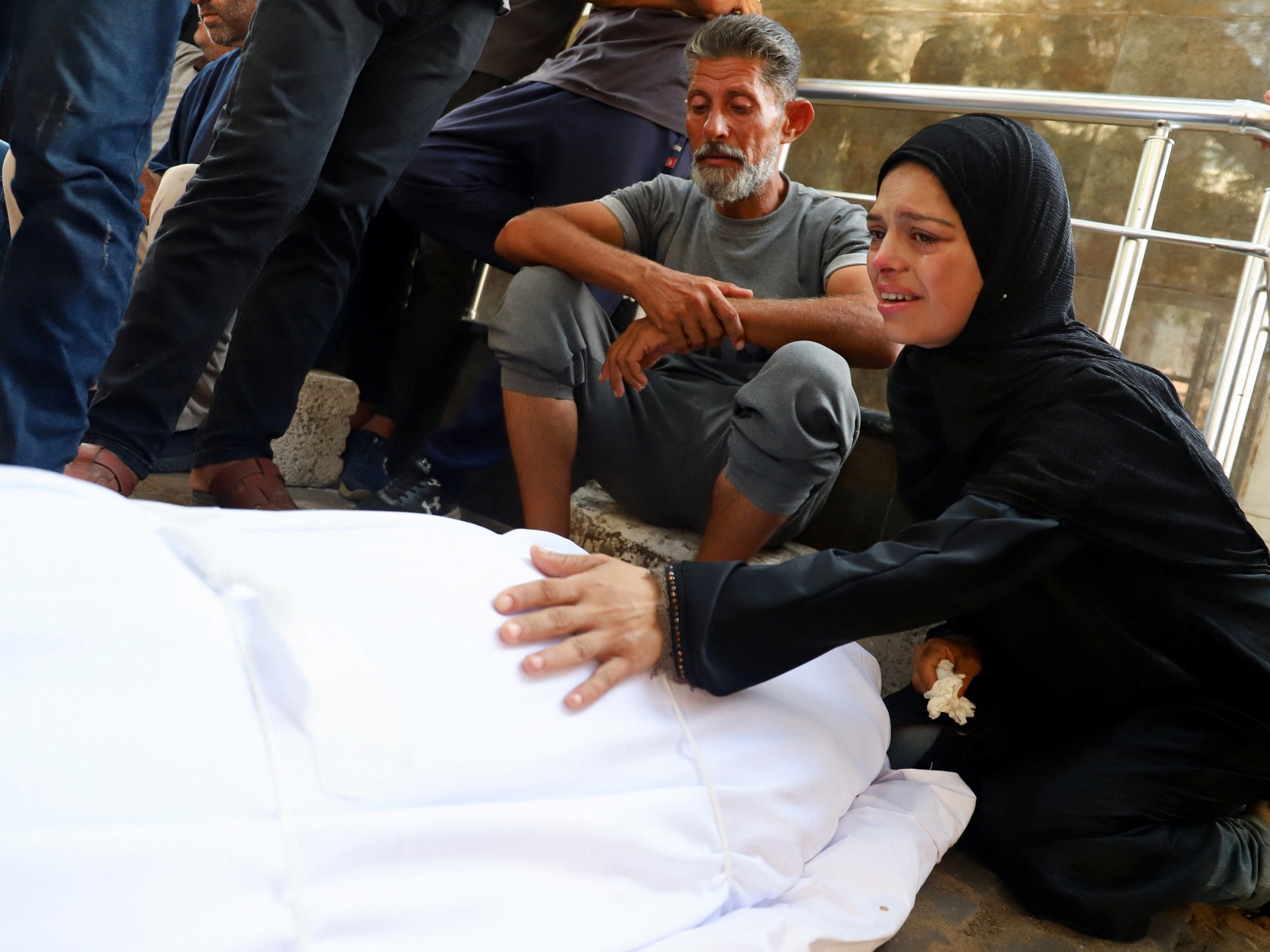 حماس تدعو للضغط على إسرائيل لوقف الإبادة